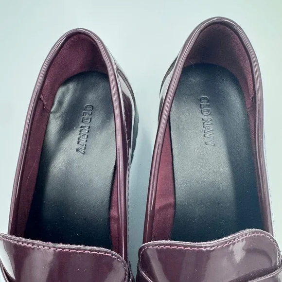 Old Navy Womens 7 Chunky Lug Sole Loafers Burgundy Patent Dark Academia Shoes - Picture 4 of 13